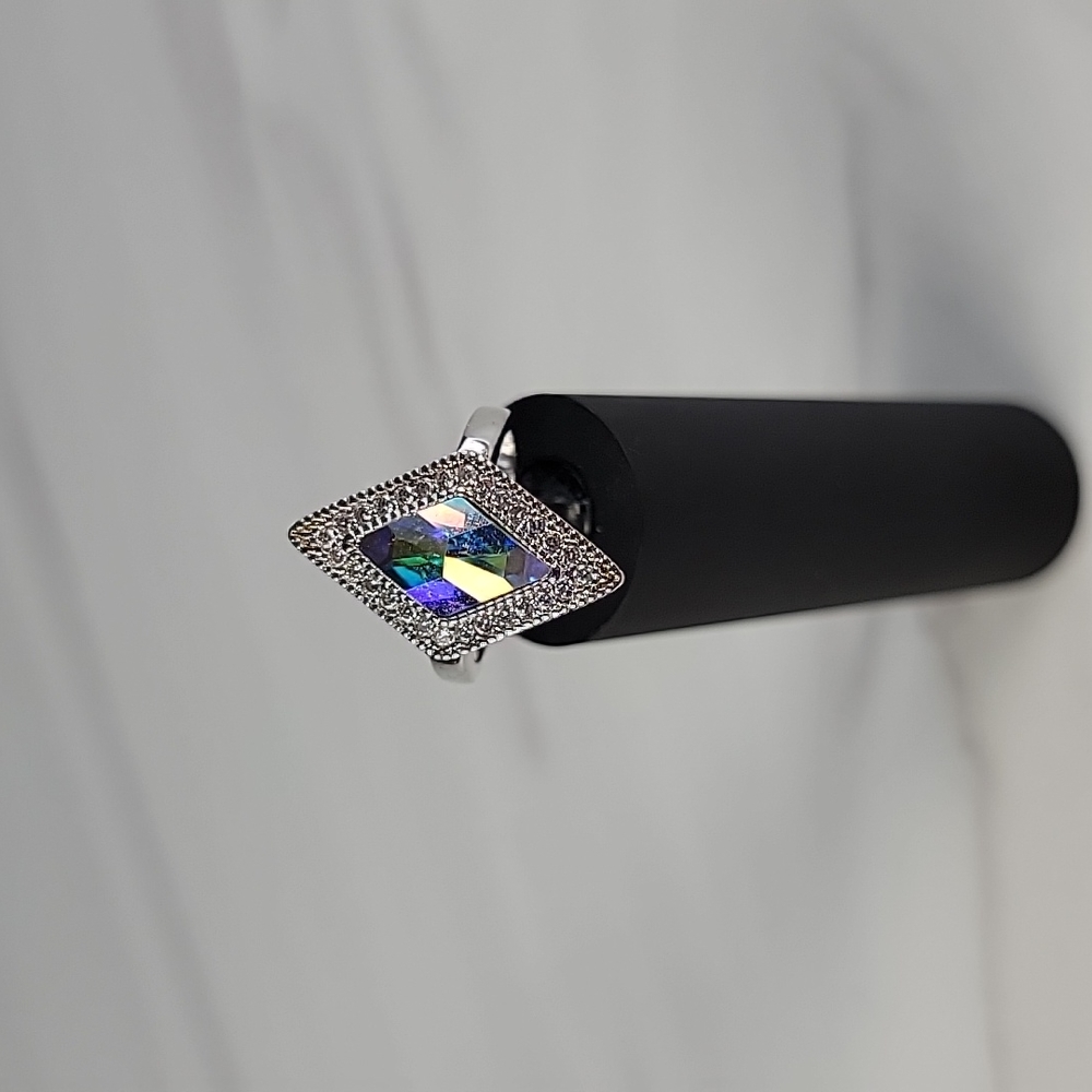 Beautiful fragrant jewels ring